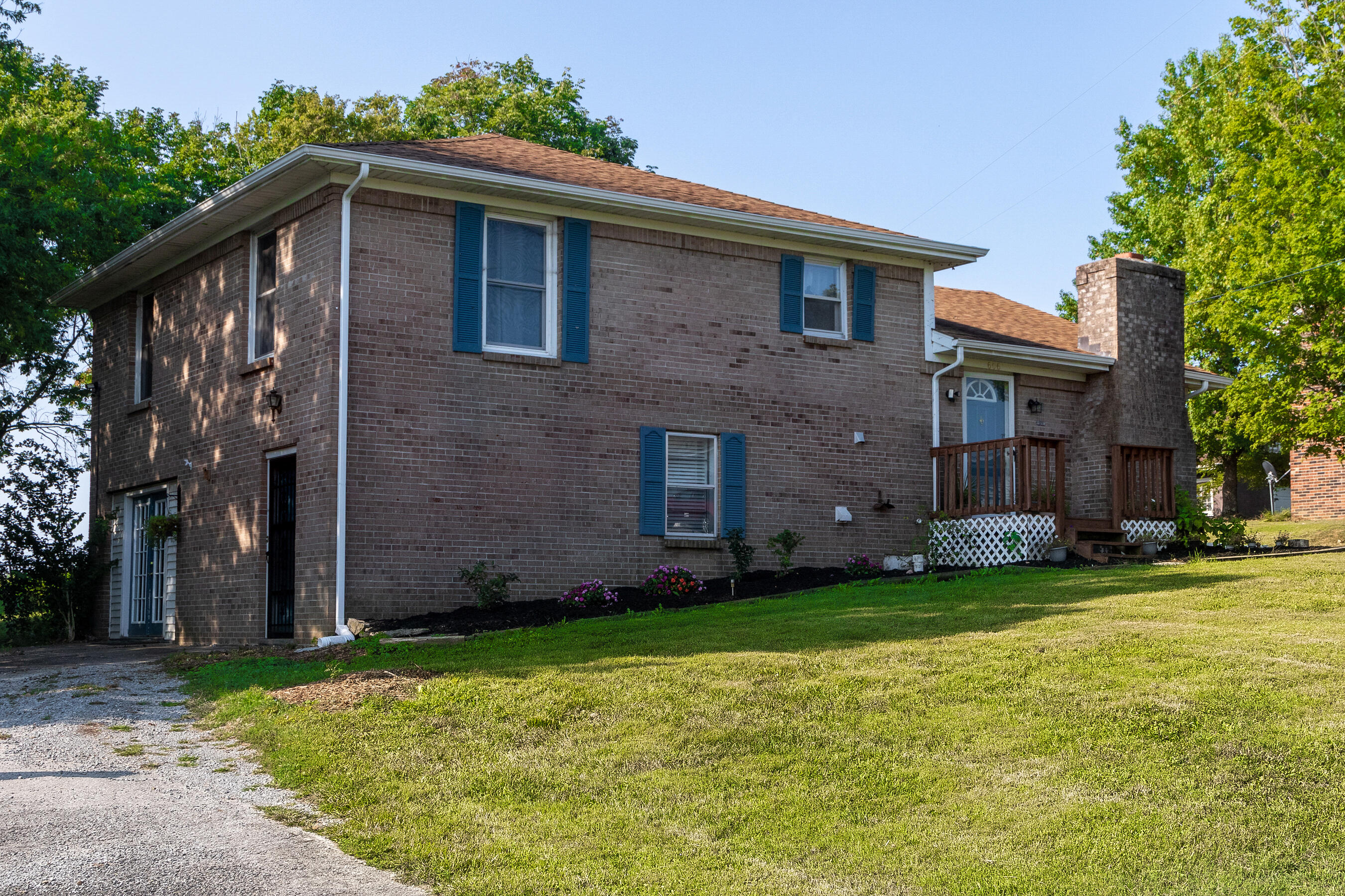 606 Cox Street Perryville, KY 40468 - Photo 6 of 50 Exterior
