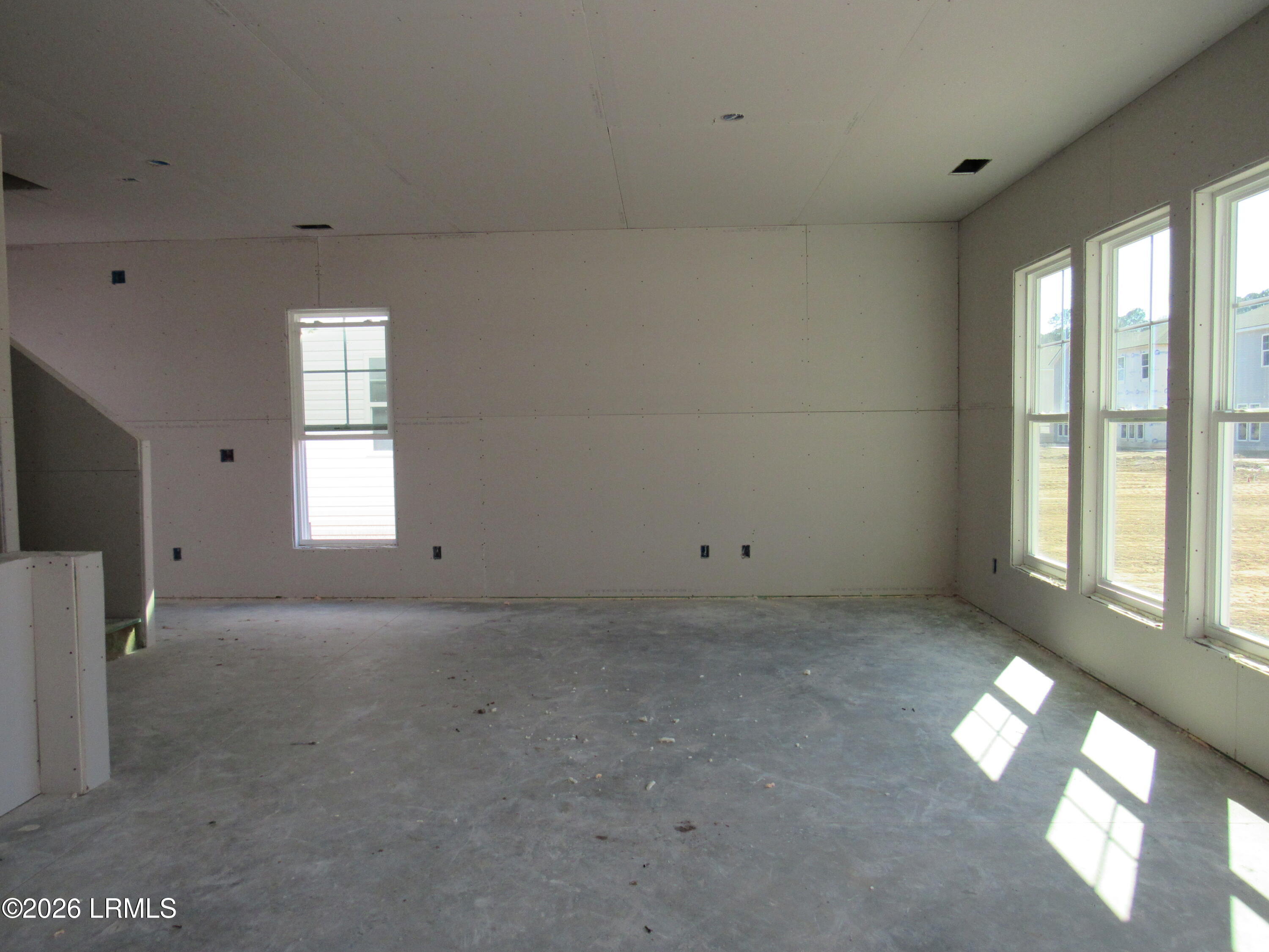 689 Sawmill Road Hardeeville, SC 29927 - Photo 5 of 7 Family room