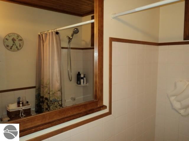 681 Bass Lake Road Southwest Kalkaska, MI 49646 - Photo 31 of 70 1748642-30.JPG