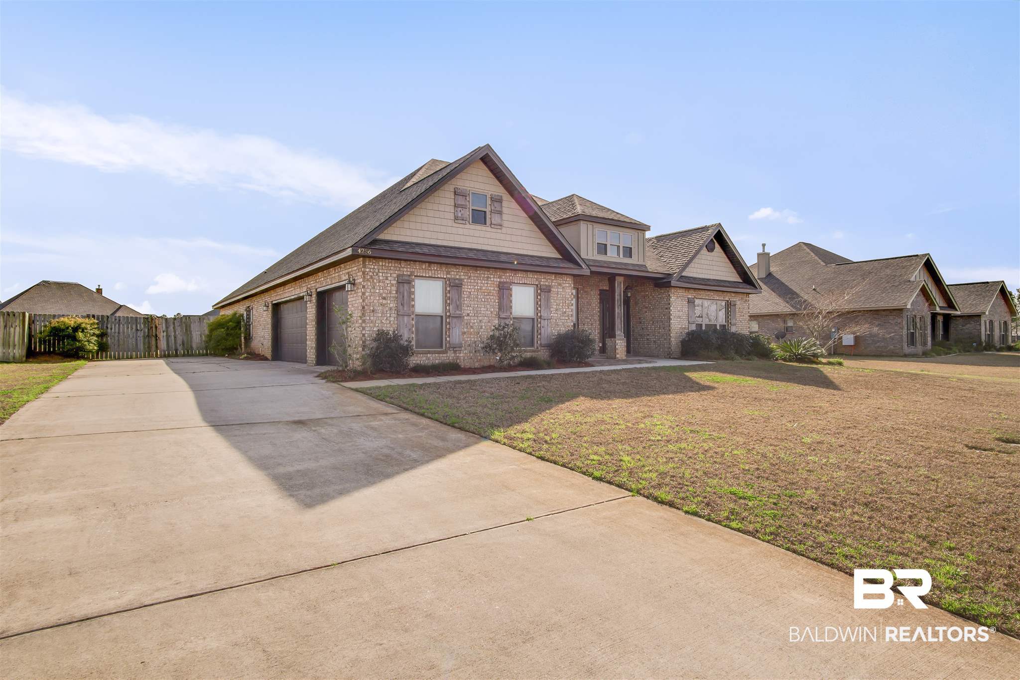 4256 Craigend Loop Gulf Shores, AL 36542 - Photo 2 of 44