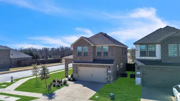 $2,400 | 3328 Perman Drive, Forney, TX 75126