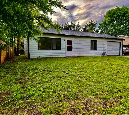 $160,000 | 1531 Wedgewood Drive, Lawrence, KS 66044