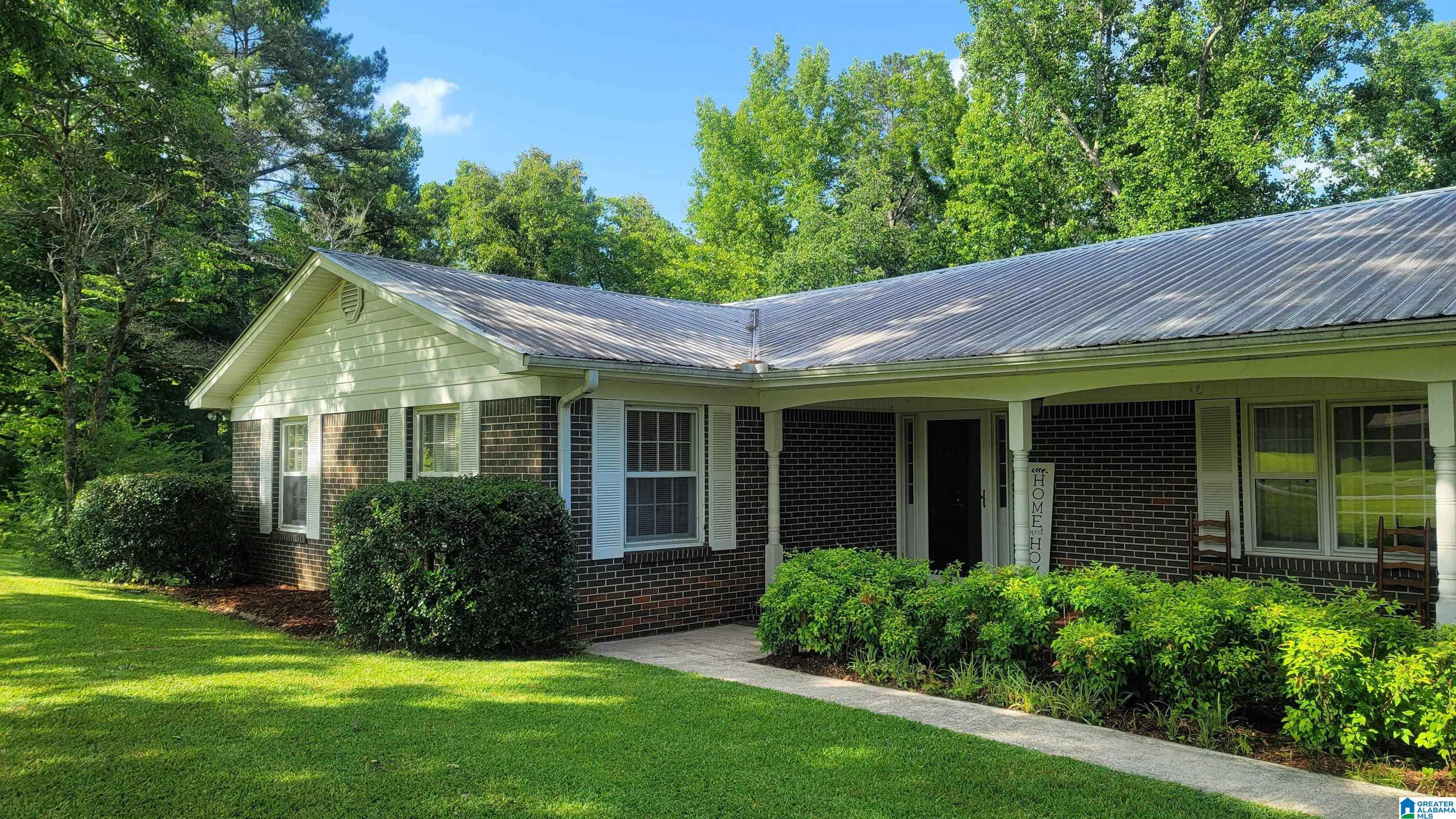 911 Arkadelphia Road Warrior, AL 35180 - Photo 5 of 49