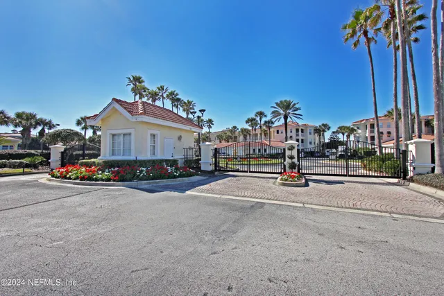 $698,900 | 201 South Ocean Grande Drive, Unit 201, Ponte Vedra Beach, FL 32082