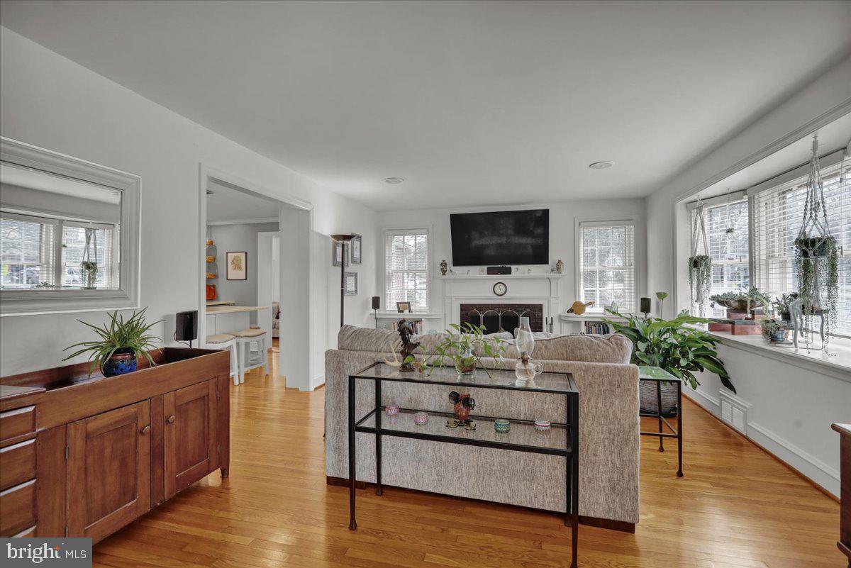1211 Hillcrest Road Lancaster, PA 17603 - Photo 12 of 62 Gallery Image 12