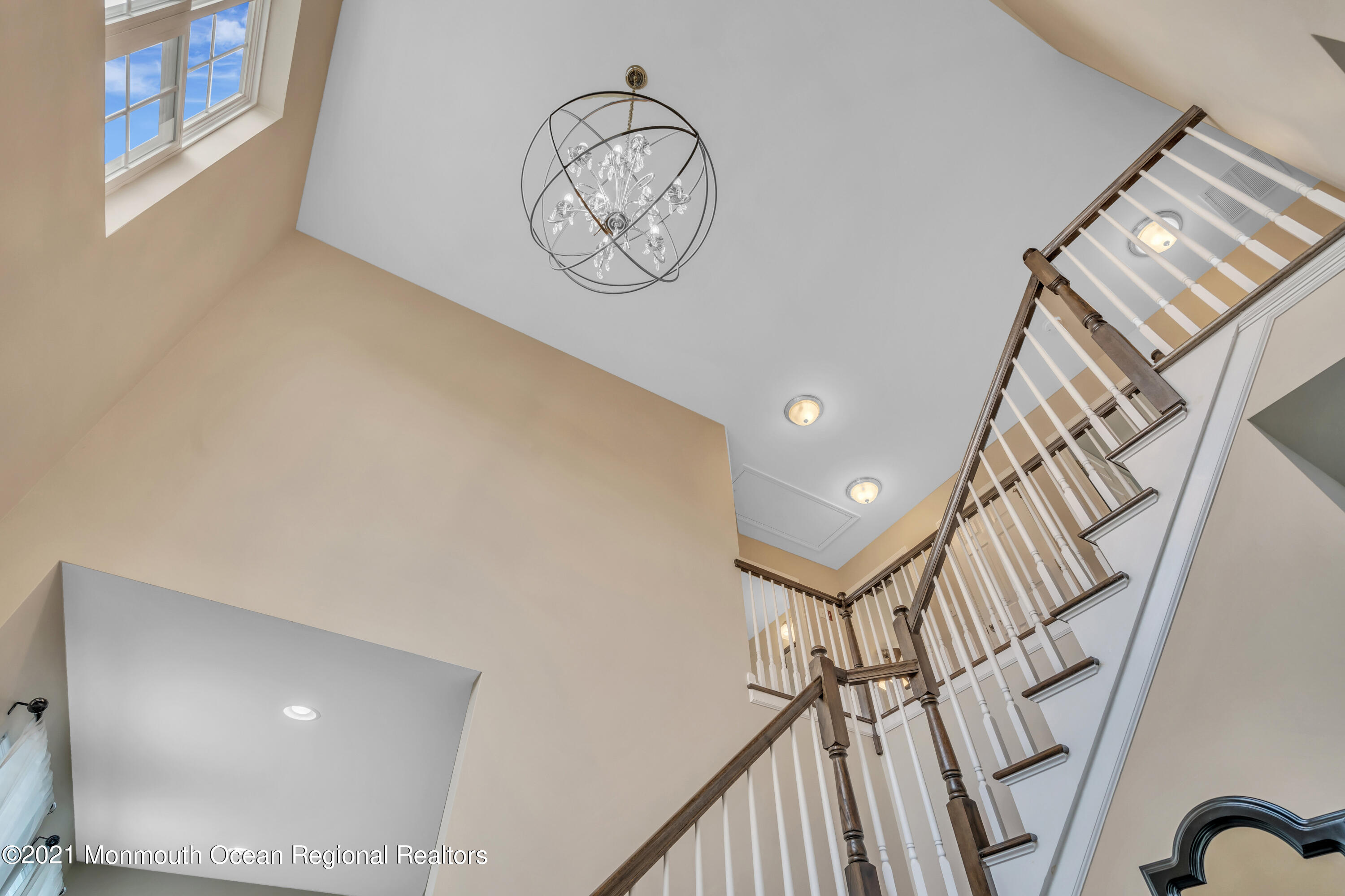 16 Bellagio Road Jackson, NJ 08527 - Photo 27 of 46 a view of entryway with wooden floor