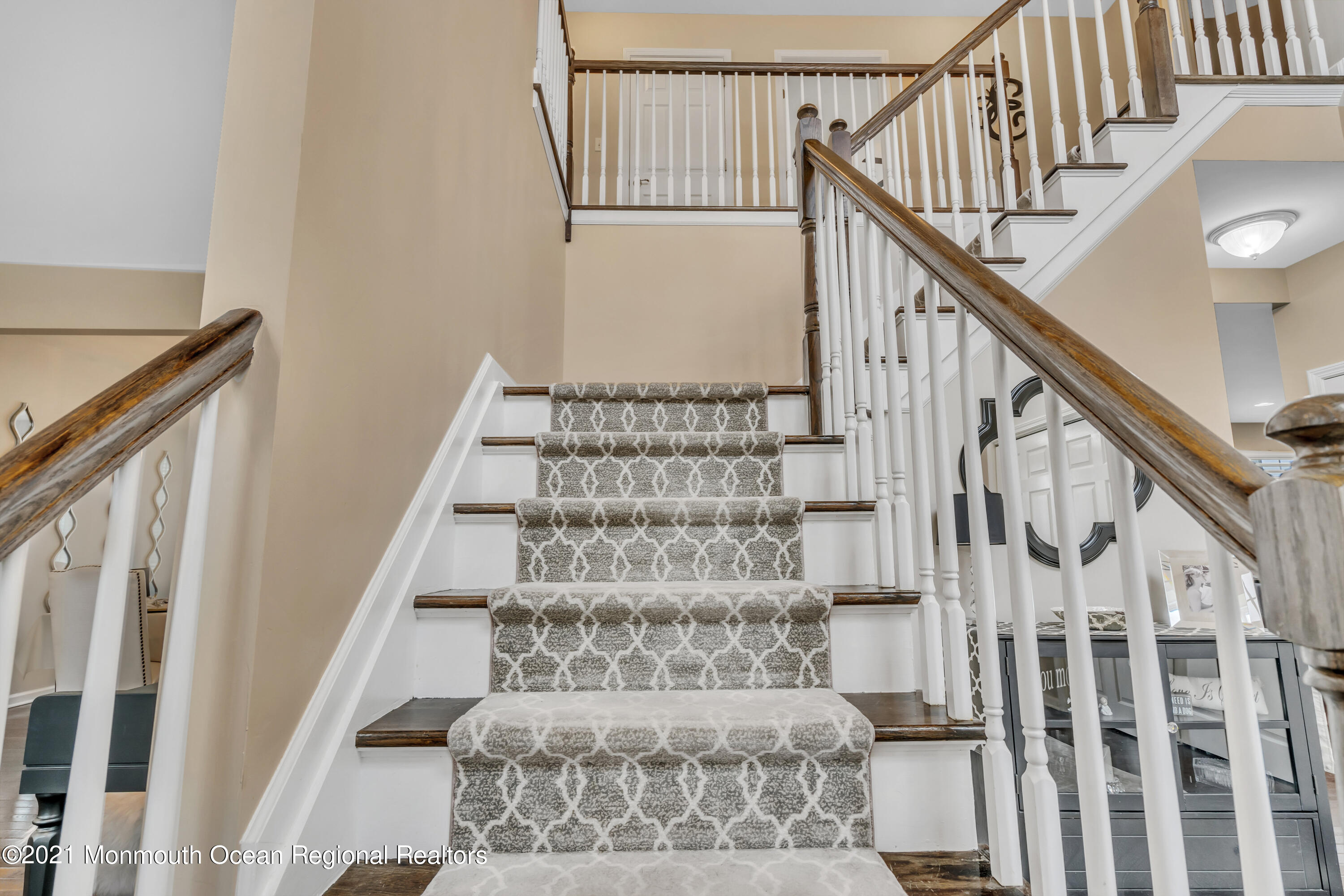 16 Bellagio Road Jackson, NJ 08527 - Photo 28 of 46 a view of entryway with wooden floor
