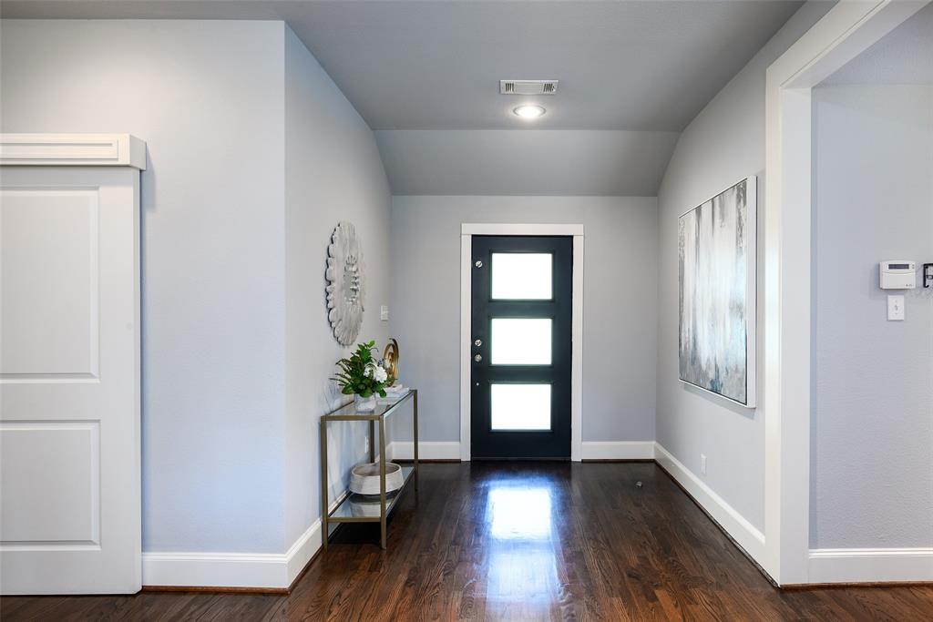 3935 Dunhaven Road Dallas, TX 75220 - Photo 5 of 38