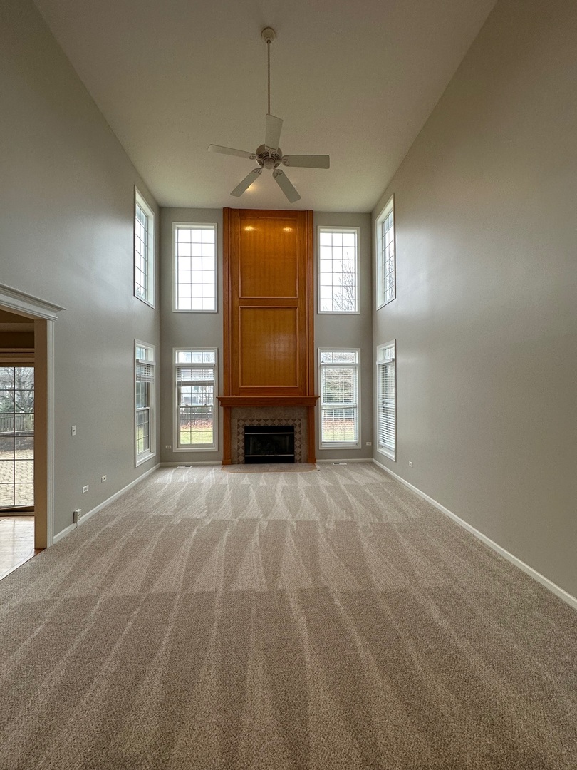 2512 Champion Road Naperville, IL 60564 - Photo 9 of 19