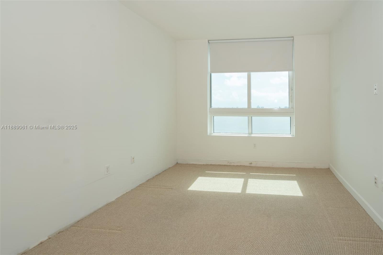 1900 North Bayshore Drive, Unit 2201 Miami, FL 33132 - Photo 13 of 43