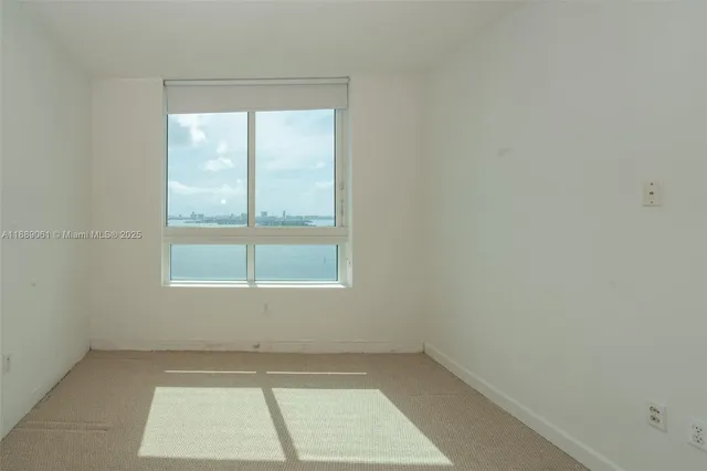 $4,700 | 1900 North Bayshore Drive, Unit 2201, Miami, FL 33132