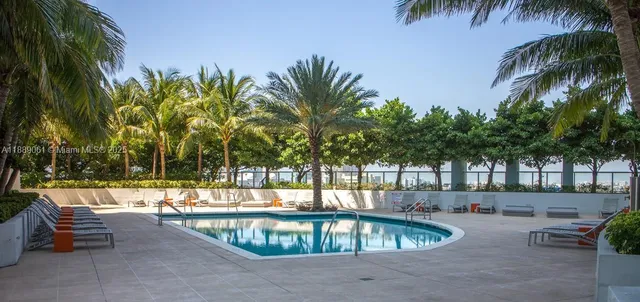 $4,700 | 1900 North Bayshore Drive, Unit 2201, Miami, FL 33132