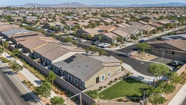 $345,000 | 4426 Meadow Glade Avenue, North Las Vegas, NV 89084