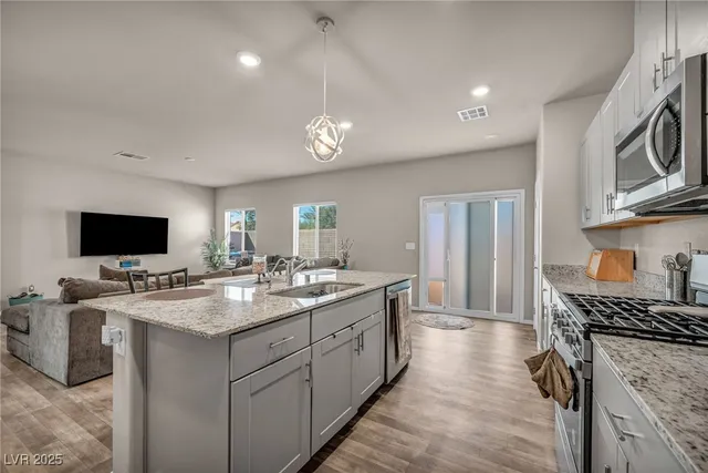 $345,000 | 4426 Meadow Glade Avenue, North Las Vegas, NV 89084