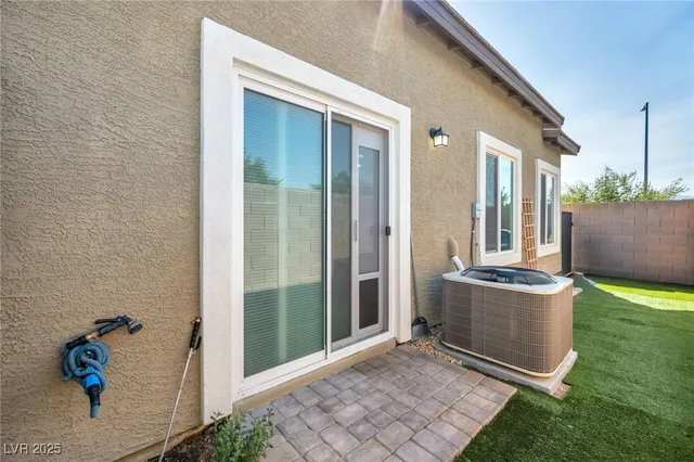 $345,000 | 4426 Meadow Glade Avenue, North Las Vegas, NV 89084