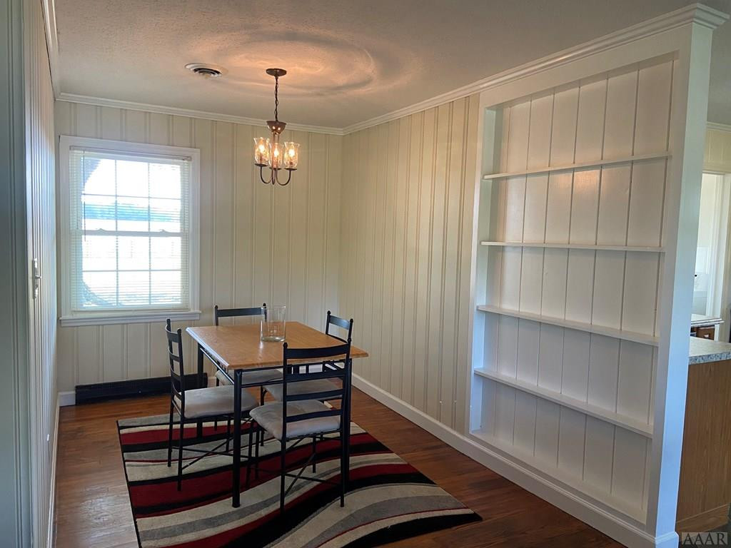 847 Pine Tops Road Murfreesboro, NC 27855 - Photo 19 of 41 Dining Area