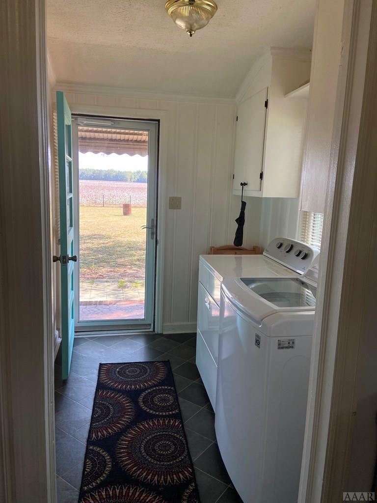 847 Pine Tops Road Murfreesboro, NC 27855 - Photo 24 of 41 Laundry Room
