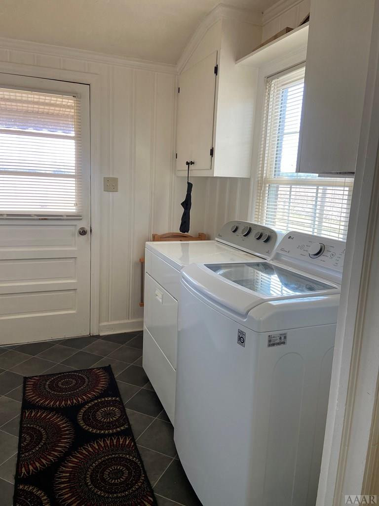 847 Pine Tops Road Murfreesboro, NC 27855 - Photo 25 of 41 Laundry Room