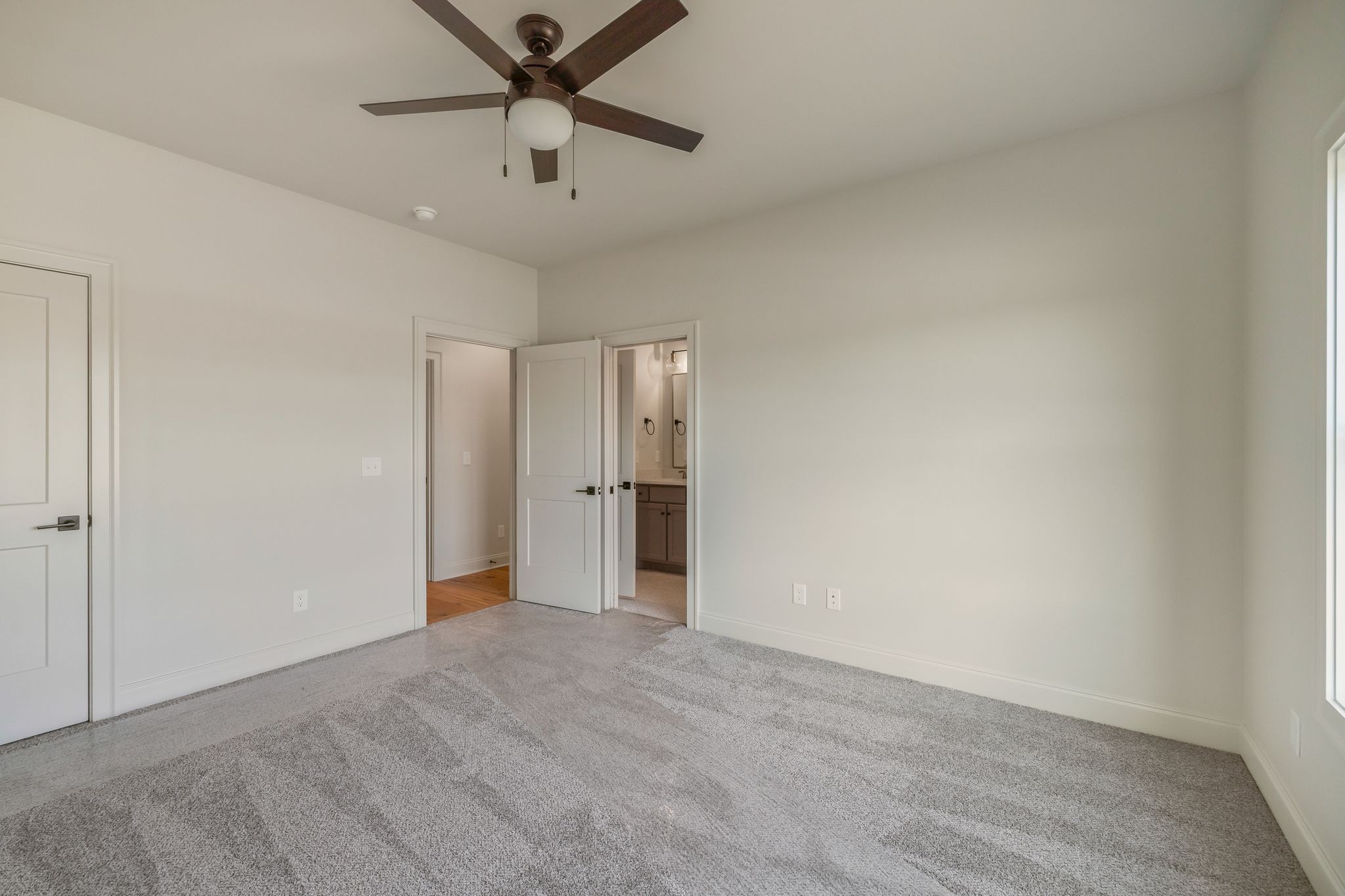 5548 Sinclair Street Murfreesboro, TN 37127 - Photo 11 of 58