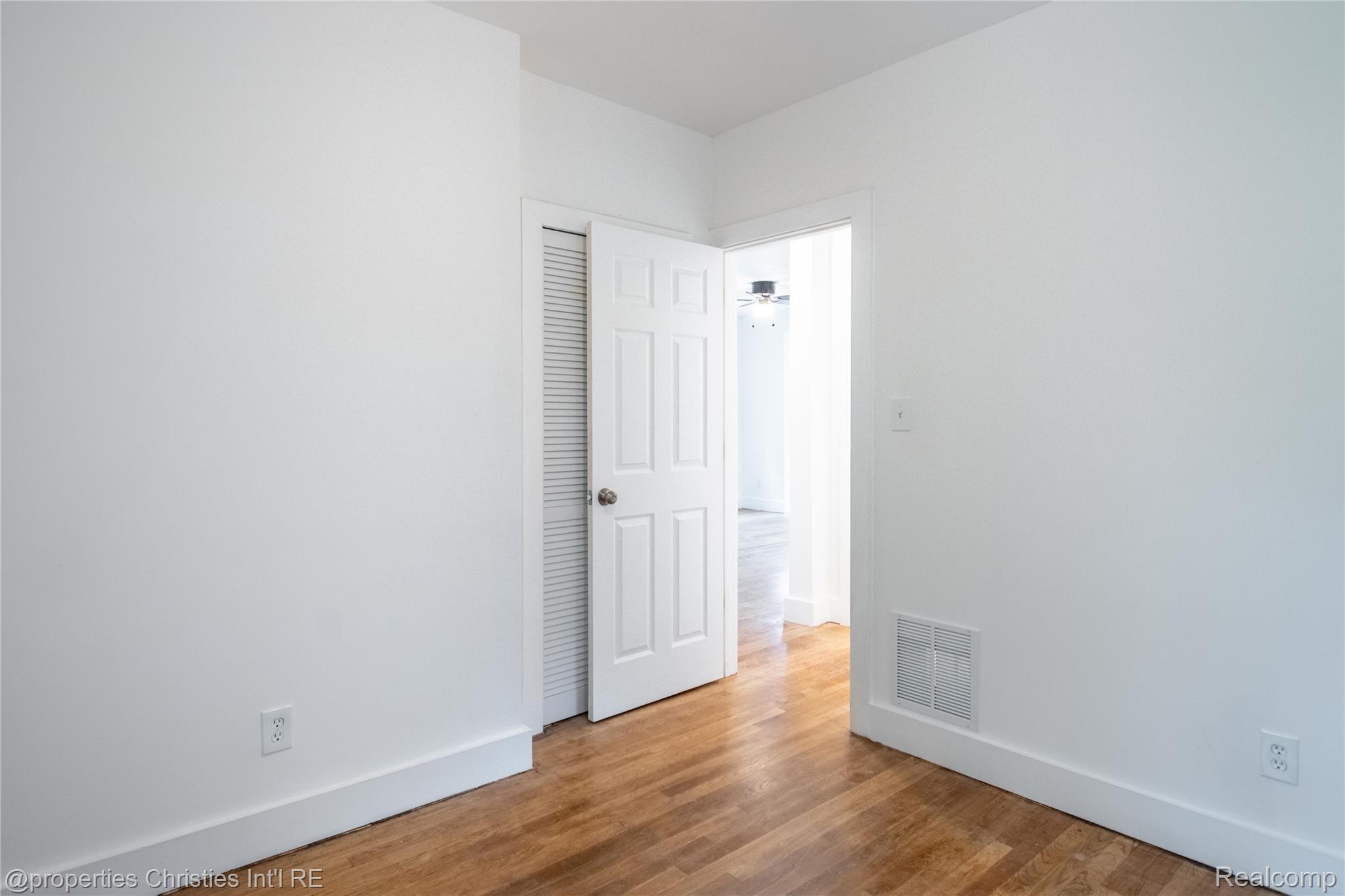 4373-4375 Balfour Road Detroit, MI 48224 - Photo 22 of 46 Balfour-15.jpg