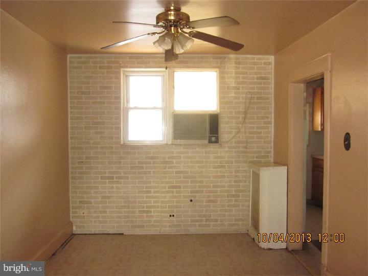 6968 Clinton Road Upper Darby, PA 19082 - Photo 3 of 8 Dining Room