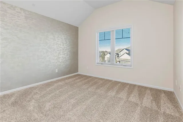 $749,500 | 9509 West 164th Street, Overland Park, KS 66085