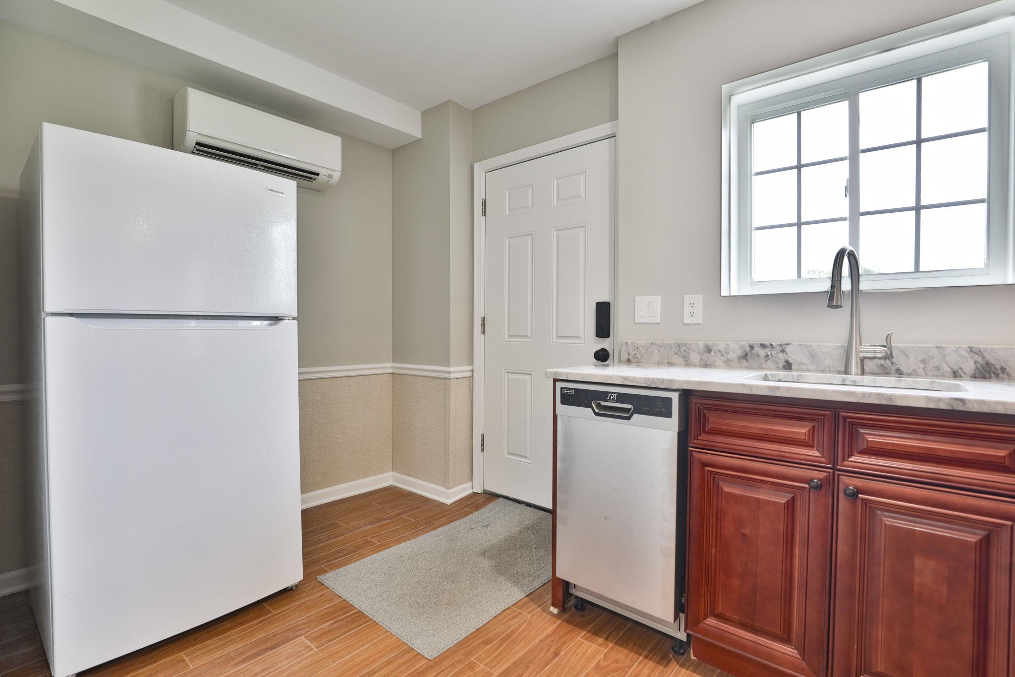 41 A Howe Lane Hollis, NH 03049 - Photo 3 of 15