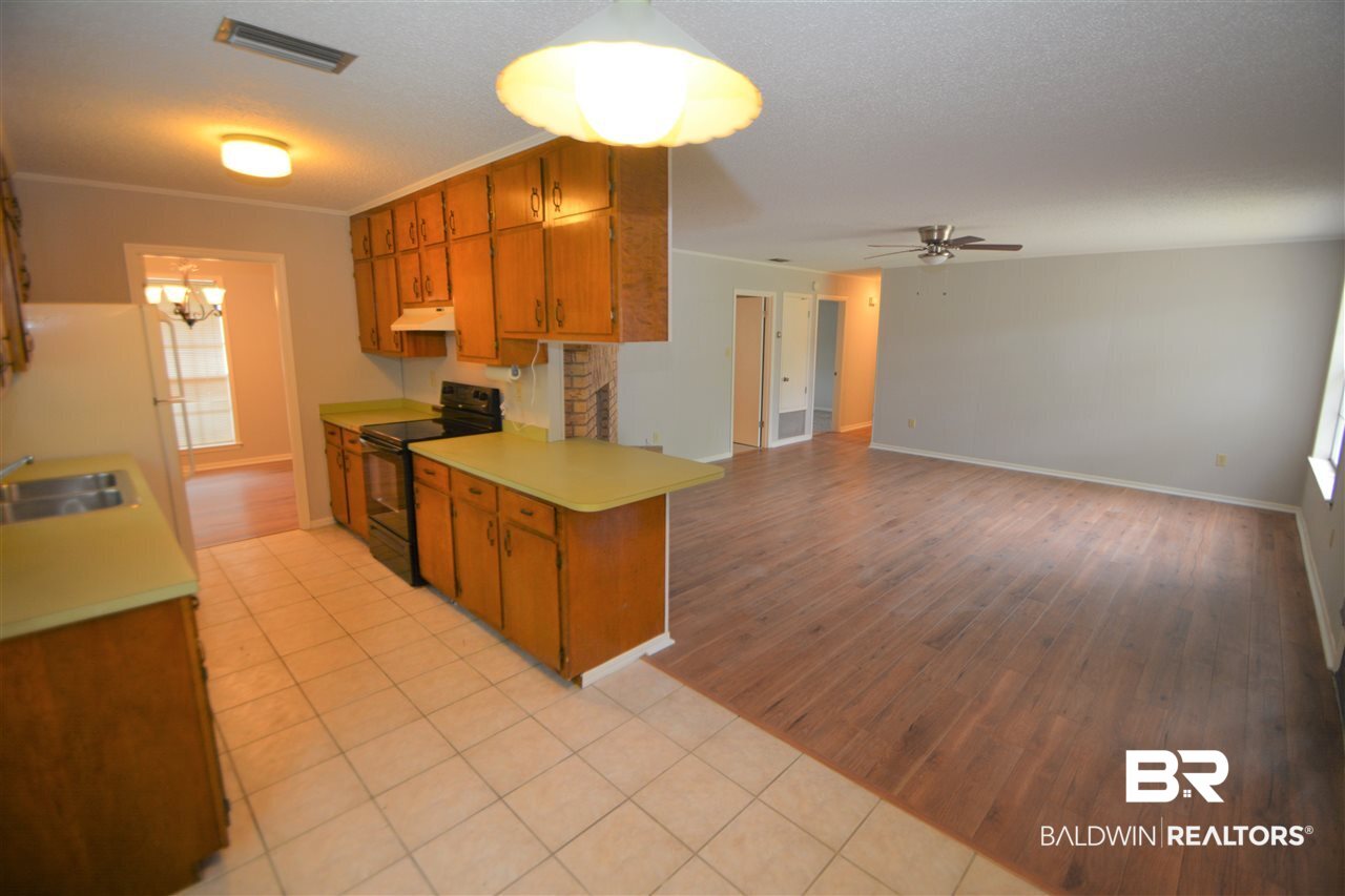 2704 Longleaf Drive Mobile, AL 36693 - Photo 15 of 28