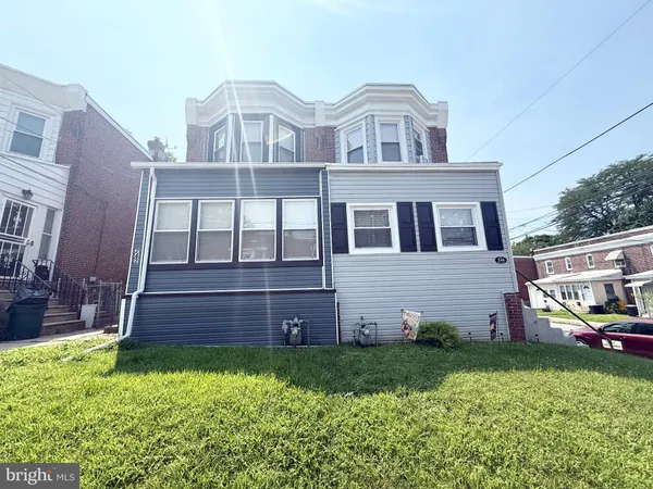 $2,000 | 242 Pusey Avenue, Darby, PA 19023