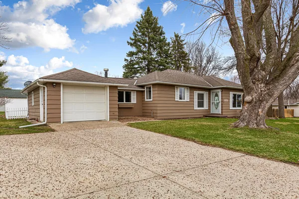 $224,900 | 1172 6th Avenue Southwest, Faribault, MN 55021