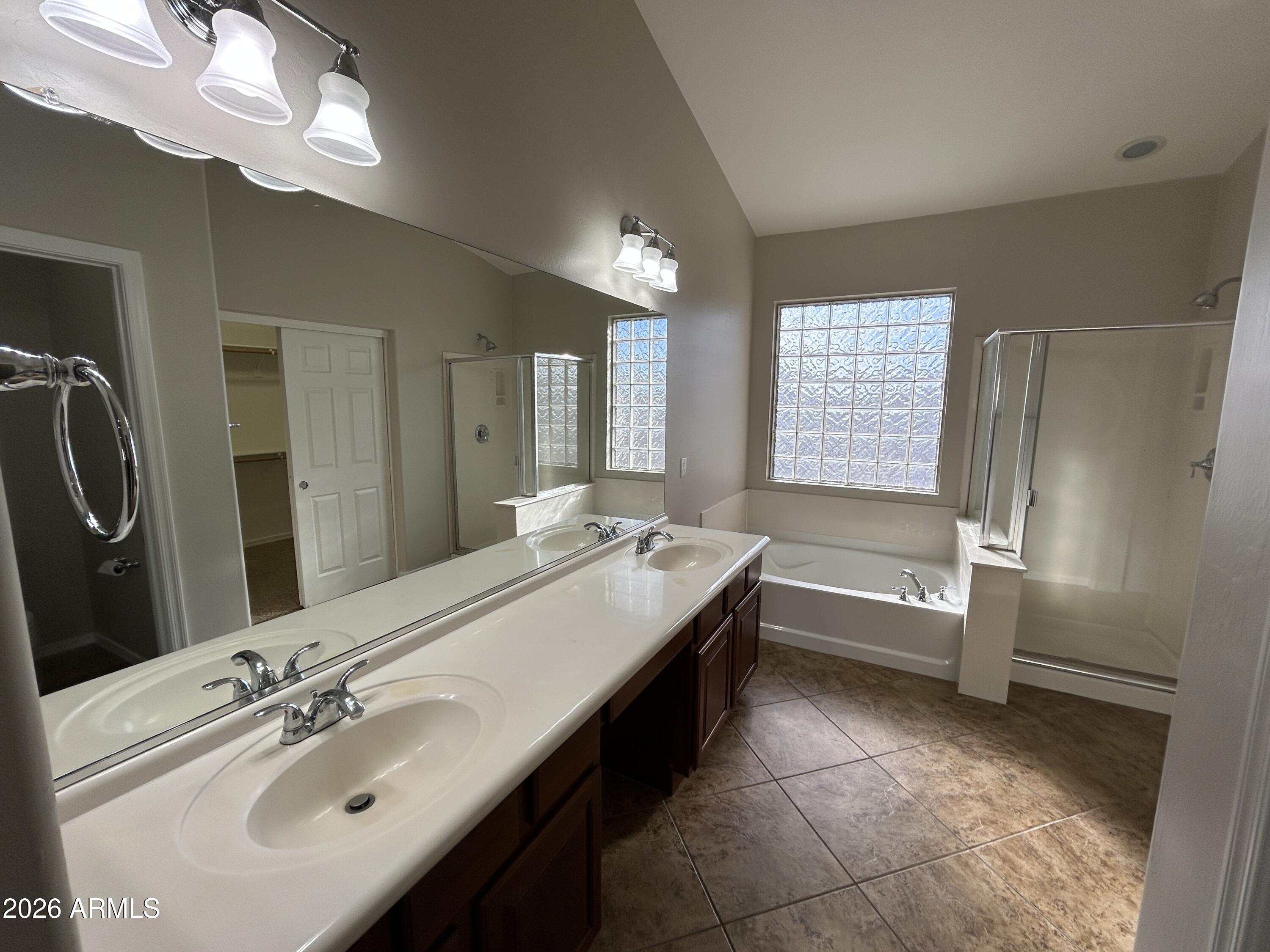 5411 West Rowel Road Phoenix, AZ 85083 - Photo 15 of 29