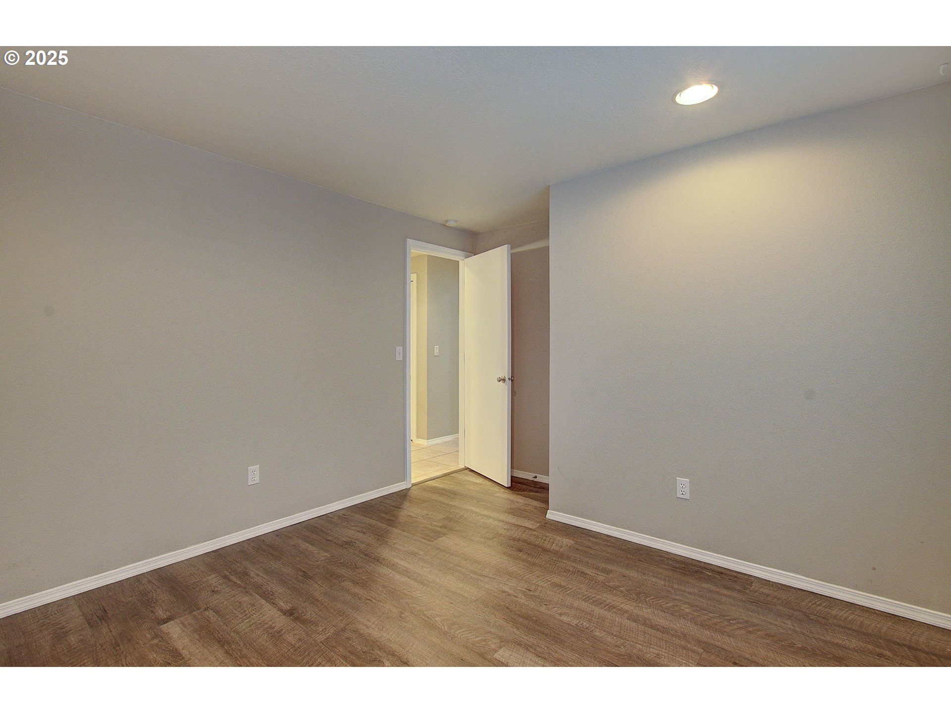 1402 Northwest 30th Avenue Camas, WA 98607 - Photo 29 of 33 a view of an empty room