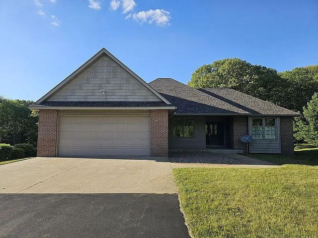 $479,900 | 129 109th Avenue, Plainwell, MI 49080