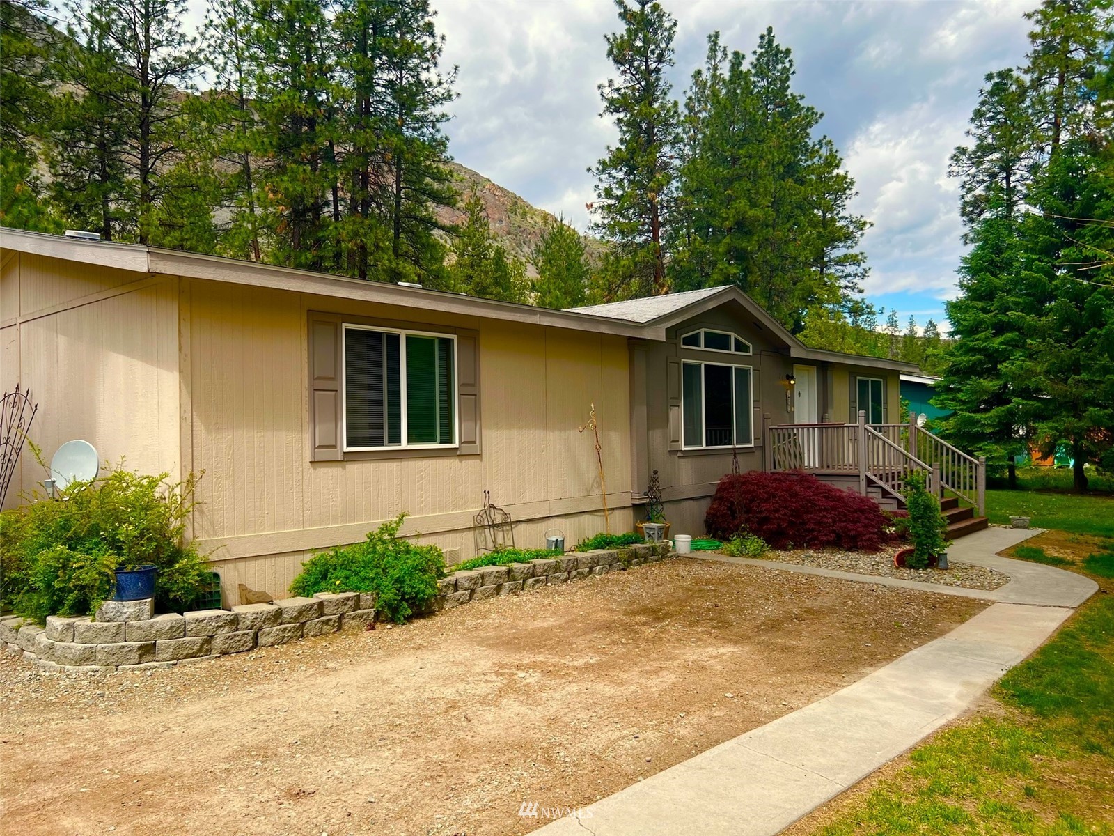 21 Pinecrest Road Tonasket, WA 98855 - Photo 2 of 27 Gallery Image 2
