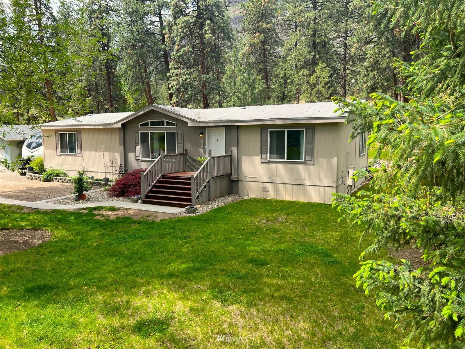 21 Pinecrest Road Tonasket, WA 98855 - Photo 3 of 27 Gallery Image 3