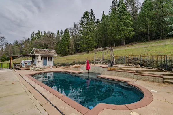 $1,190,000 | 21550 Highway 88, Pine Grove, CA 95665