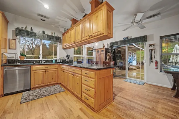 $1,190,000 | 21550 Highway 88, Pine Grove, CA 95665