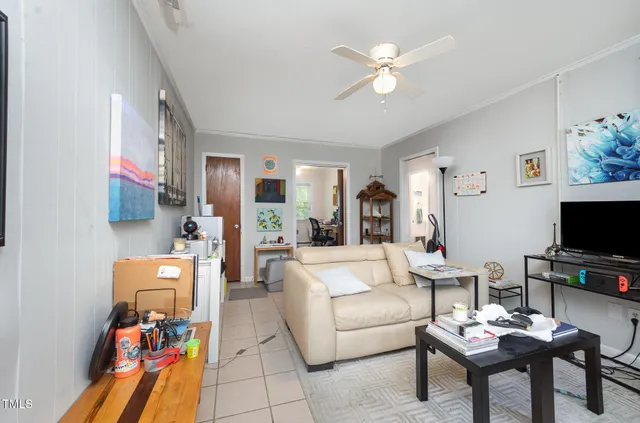 $1,645,000 | 5 Howell Street, Chapel Hill, NC 27514