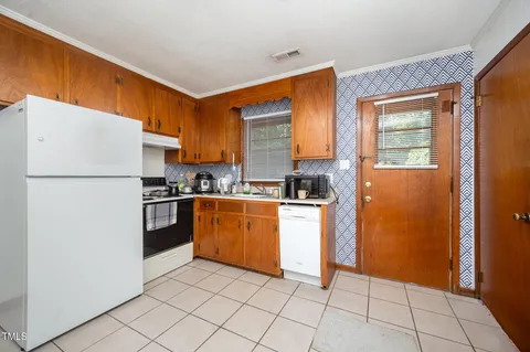 $1,645,000 | 5 Howell Street, Chapel Hill, NC 27514