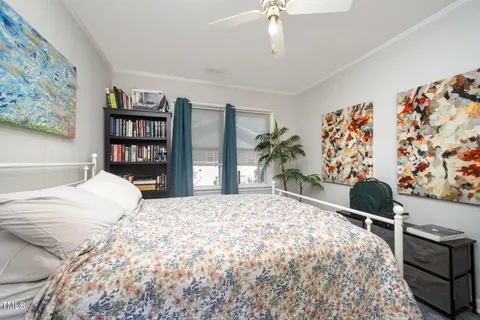 $1,645,000 | 5 Howell Street, Chapel Hill, NC 27514