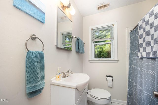 $1,645,000 | 5 Howell Street, Chapel Hill, NC 27514