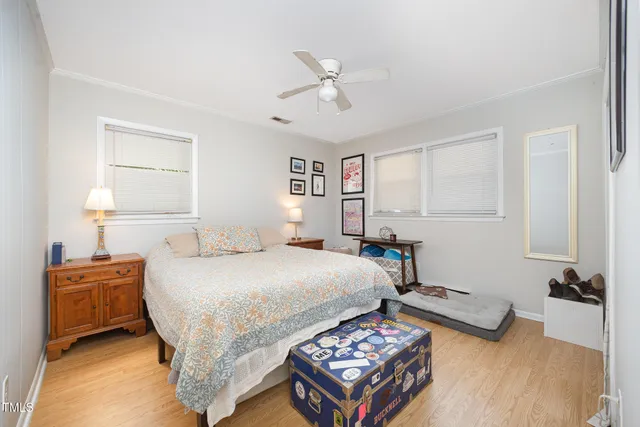 $1,645,000 | 5 Howell Street, Chapel Hill, NC 27514