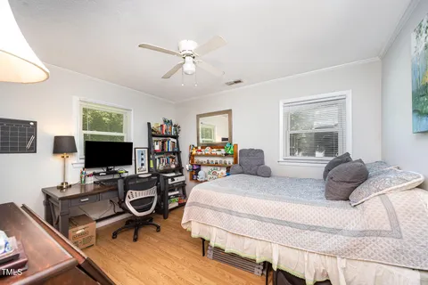 $1,645,000 | 5 Howell Street, Chapel Hill, NC 27514