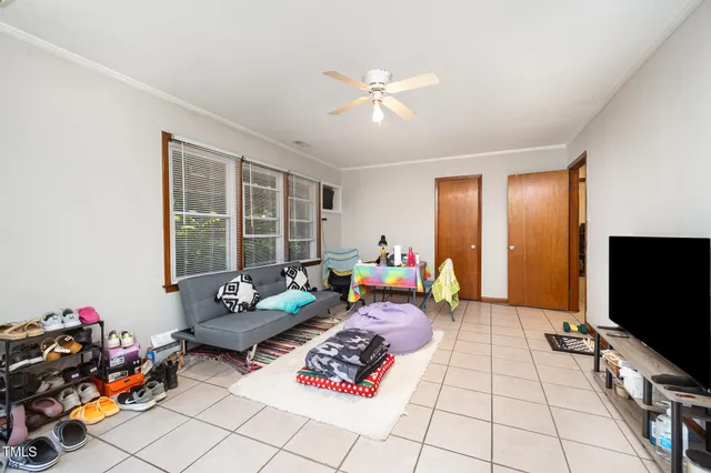 $1,645,000 | 5 Howell Street, Chapel Hill, NC 27514