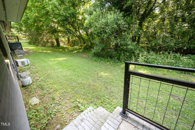 $1,645,000 | 5 Howell Street, Chapel Hill, NC 27514