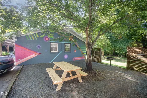 $1,645,000 | 5 Howell Street, Chapel Hill, NC 27514