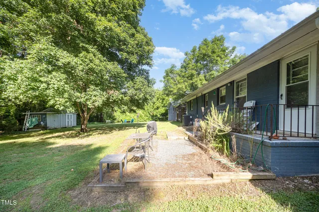 $1,645,000 | 5 Howell Street, Chapel Hill, NC 27514