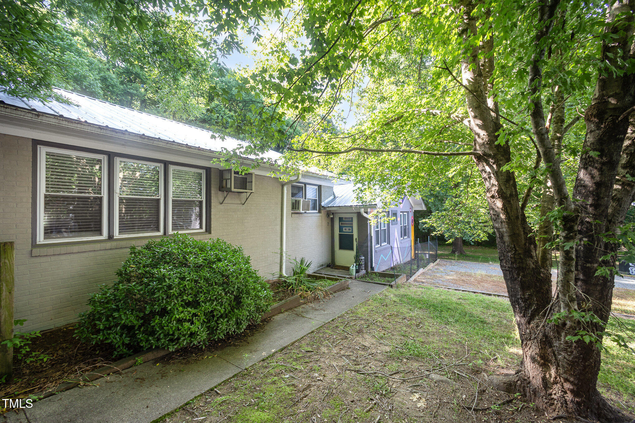 5 Howell Street Chapel Hill, NC 27514 - Photo 61 of 66 002_kv0a3926-edit_686