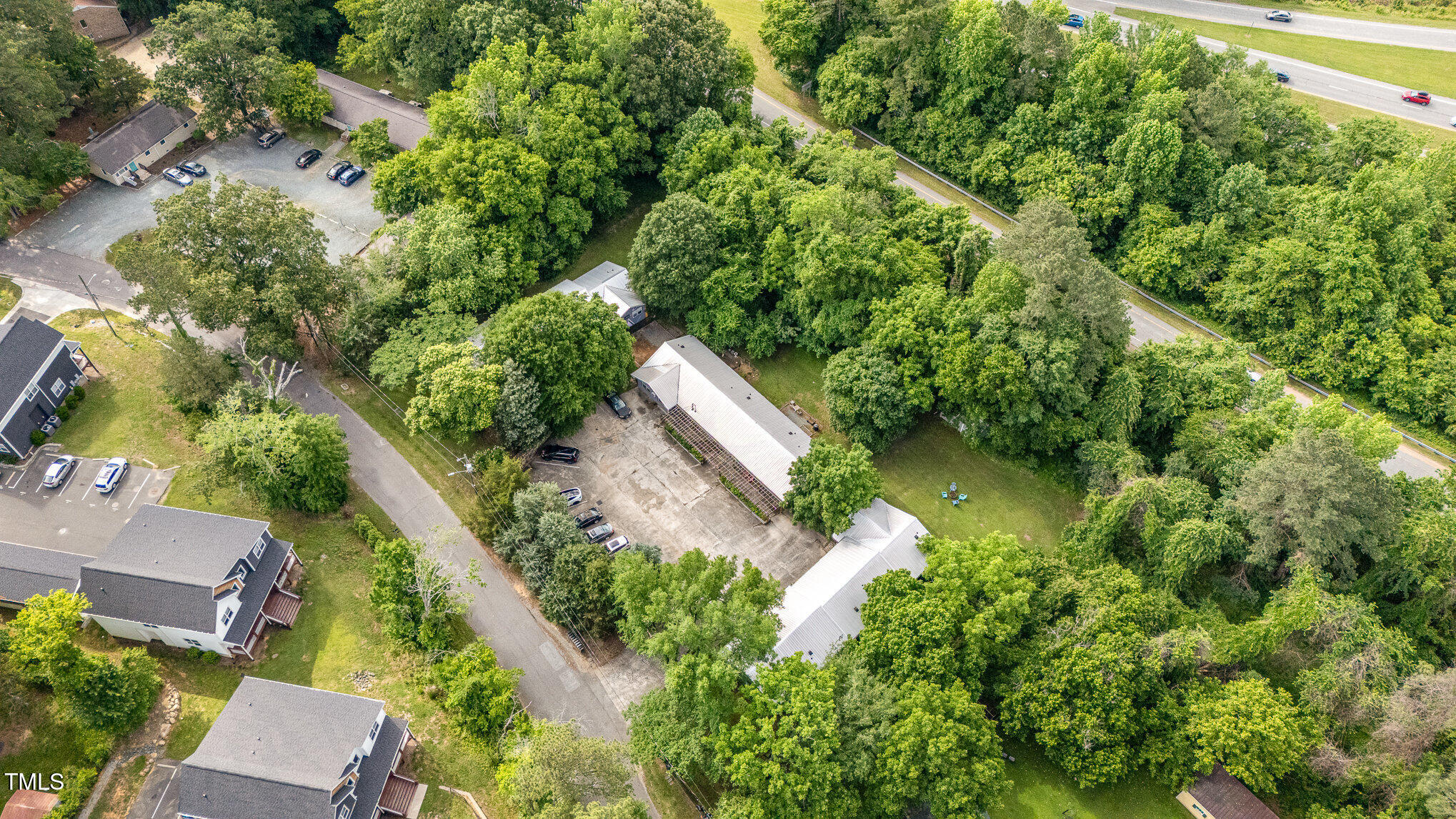 5 Howell Street Chapel Hill, NC 27514 - Photo 63 of 66 009_file_651