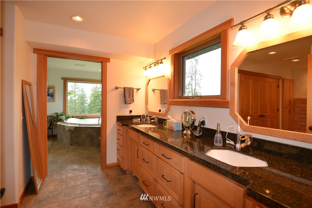 17 Malamute Road Twisp, WA 98856 - Photo 19 of 25 Gallery Image 19